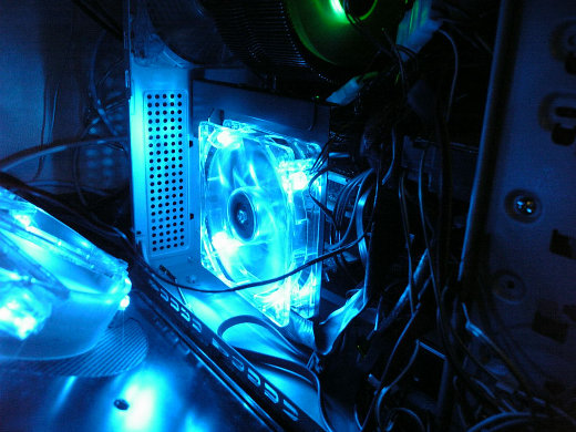 VGA_FAN0907.jpg